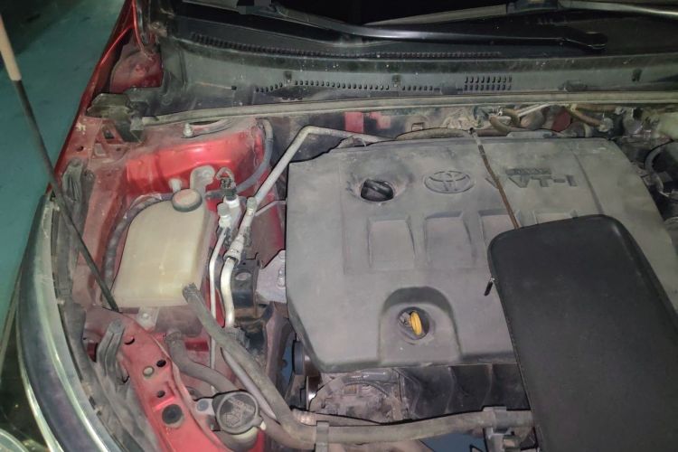 Used Toyota Corolla 2014 1.6L CVT GL Engine Bay Right