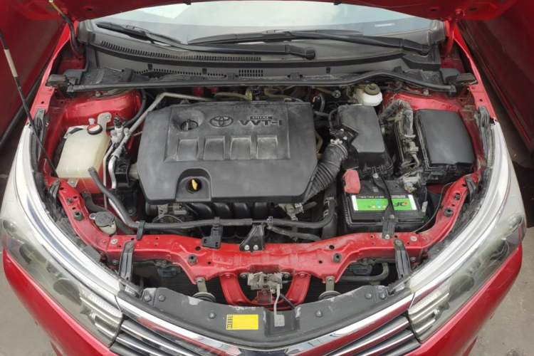 Used Toyota Corolla 2014 1.6L CVT GL-i Leather Edition Engine Bay