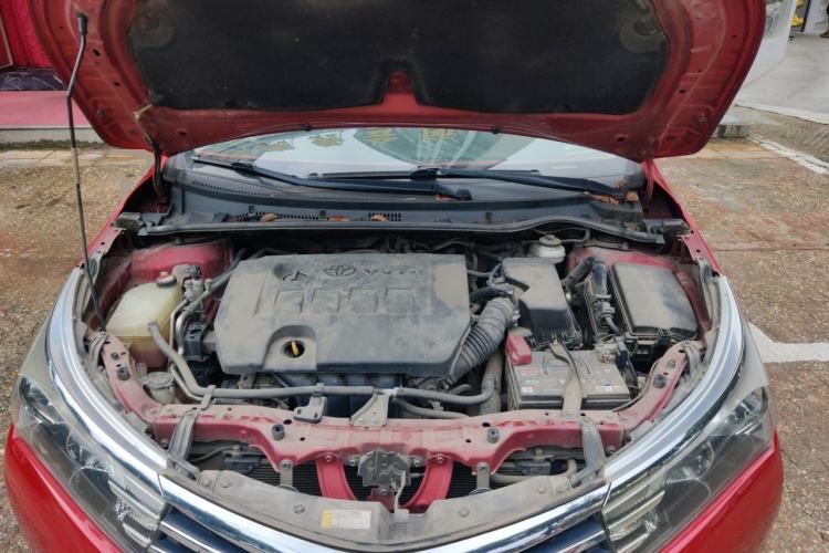 Used Toyota Corolla 2014 1.6L CVT GL Engine Bay