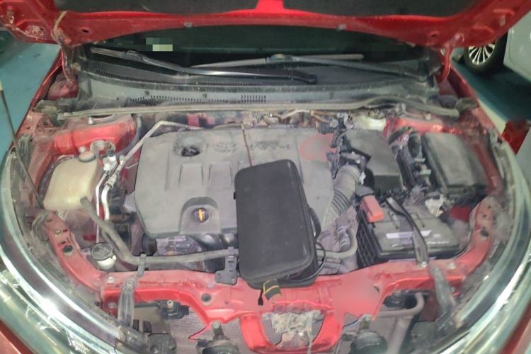 Used Toyota Corolla 2014 1.6L CVT GL Engine Bay