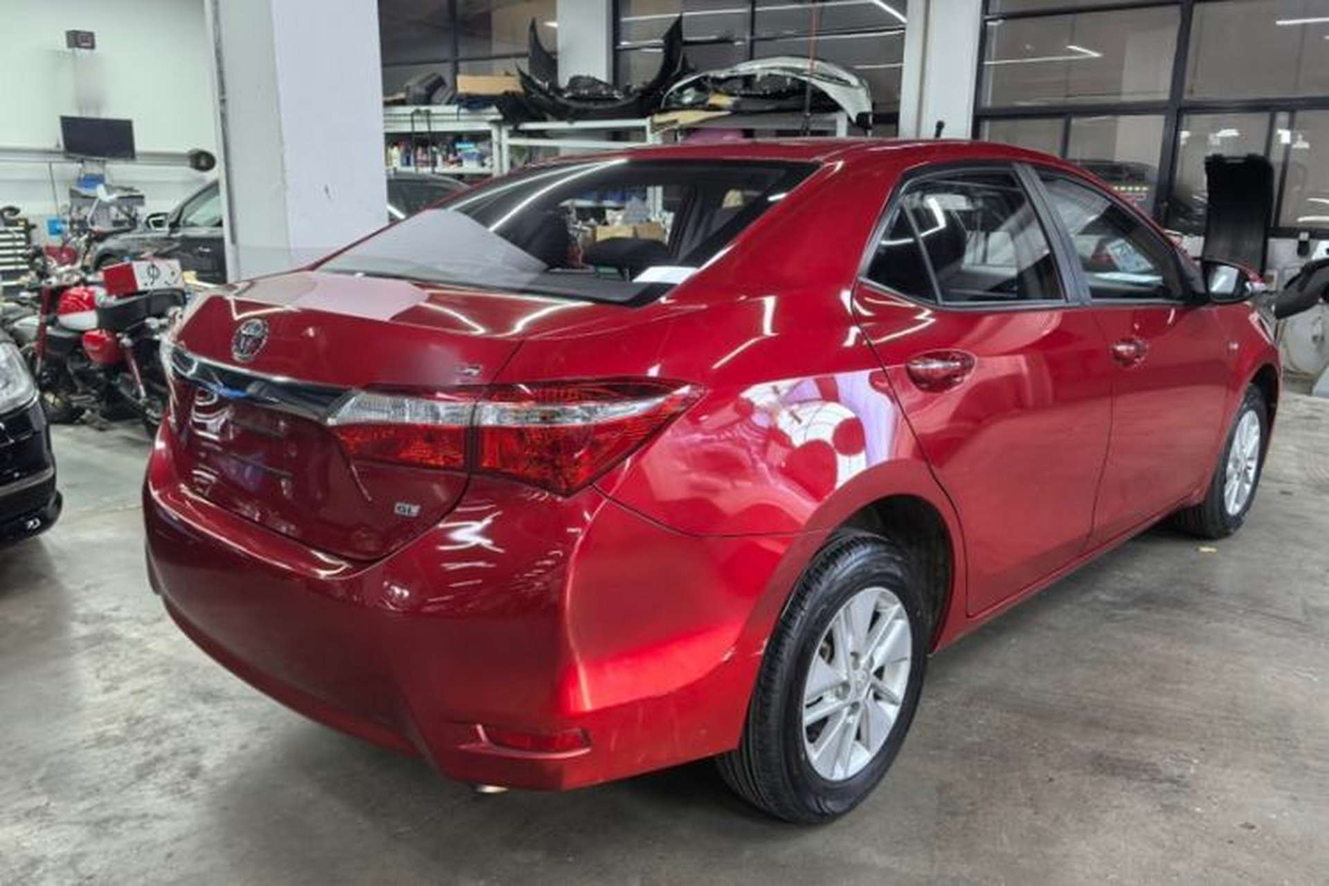 Used Toyota Corolla 2014 1.6L CVT GL Exterior 2