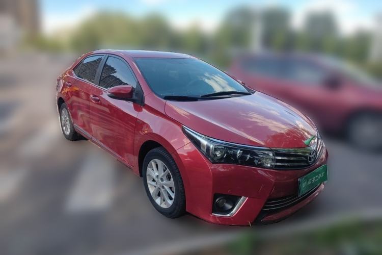 Used Toyota Corolla 2014 1.6L CVT GL-i Leather Edition Front Right 45 Deg