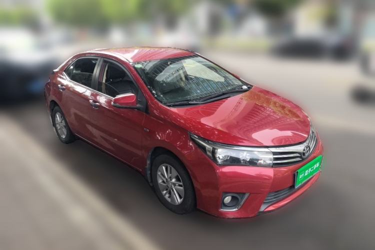 Used Toyota Corolla 2014 1.6L CVT GL Front Right 45 Deg