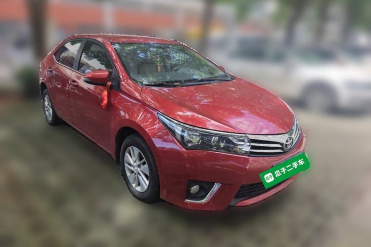Used Toyota Corolla 2014 1.6L CVT GL Front Right 45 Deg
