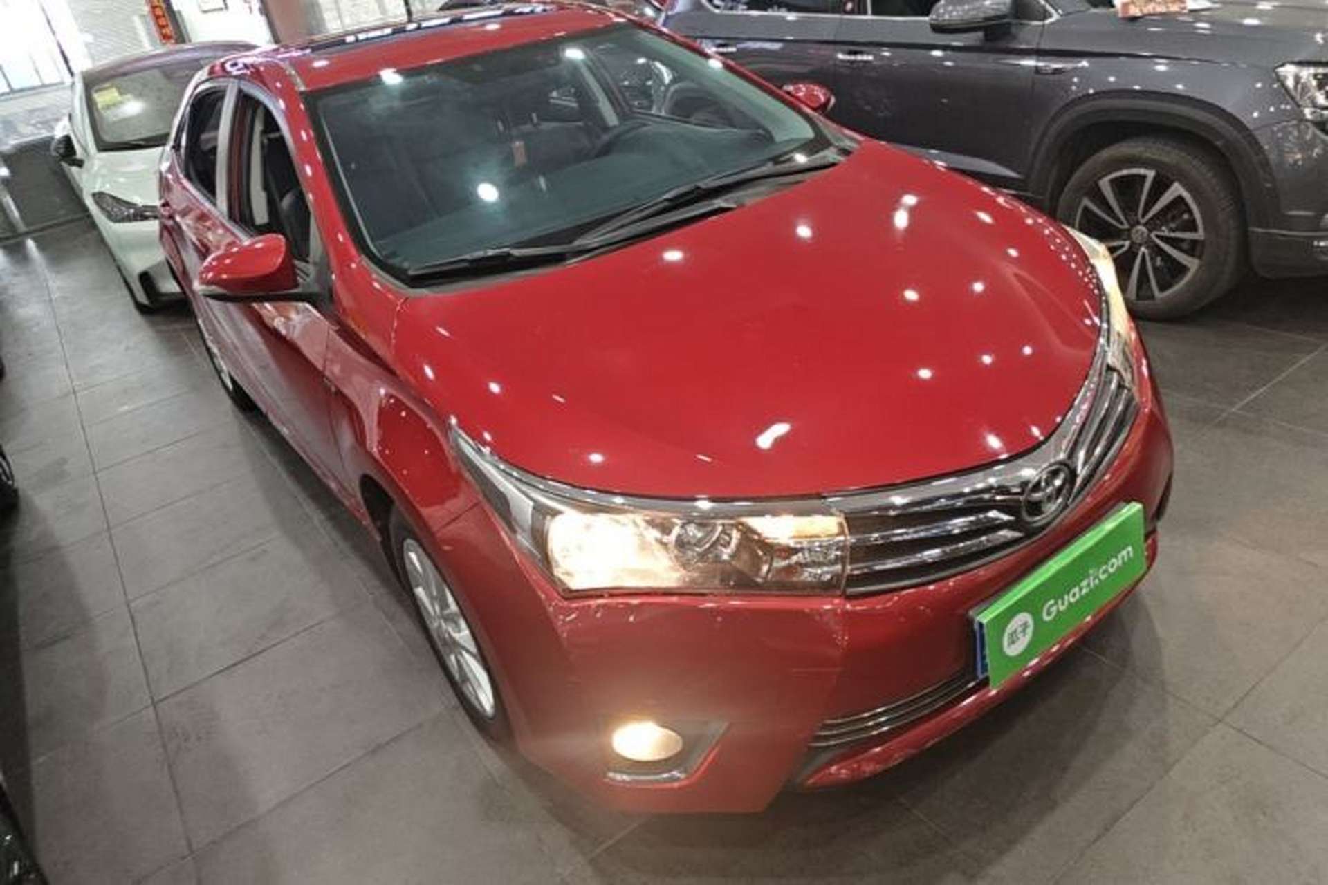Used Toyota Corolla 2014 1.6L CVT GL-i Leather Edition Front Right 45 Deg