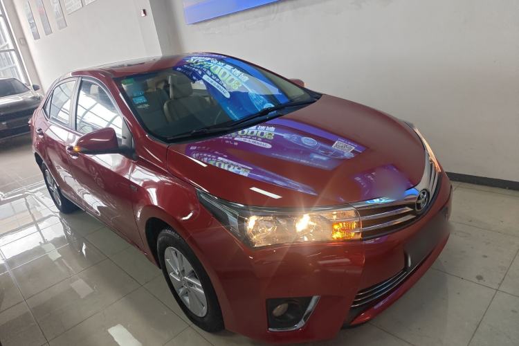 Used Toyota Corolla 2014 1.6L CVT GL-i Front Right 45 Deg