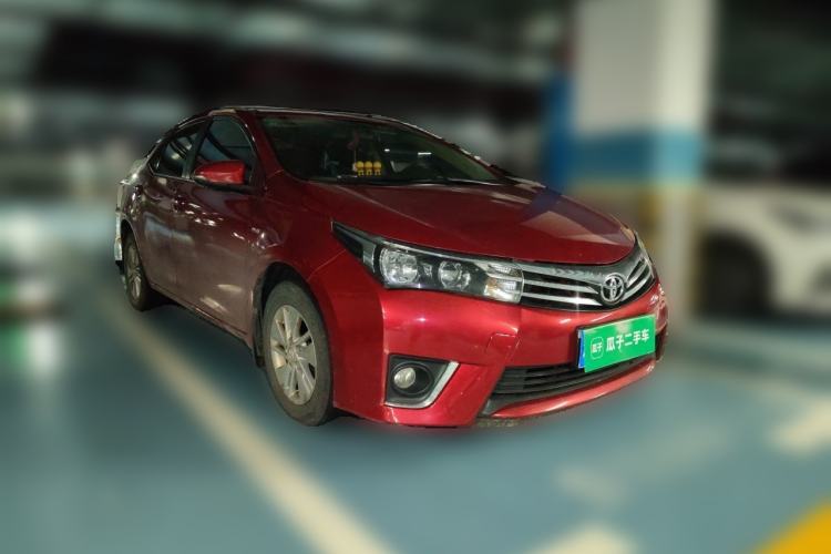 Used Toyota Corolla 2014 1.6L CVT GL Front Right 45 Deg