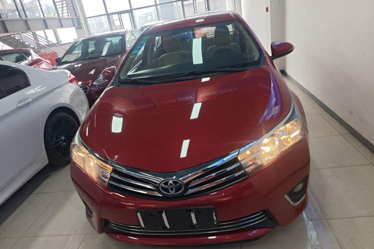 Used Toyota Corolla 2014 1.6L CVT GL-i Front