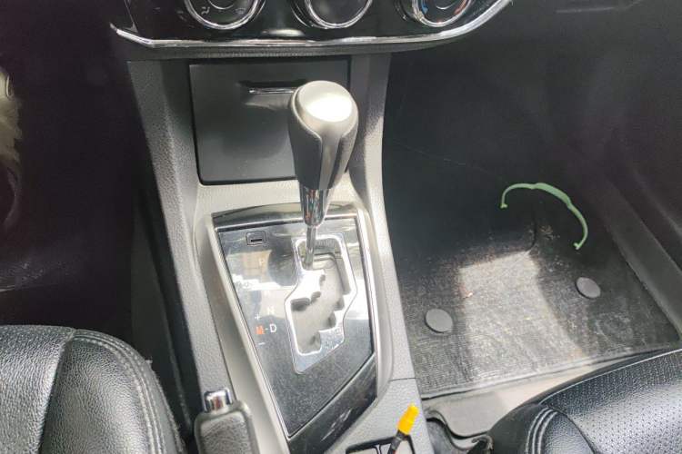 Used Toyota Corolla 2014 1.6L CVT GL Gear Lever
