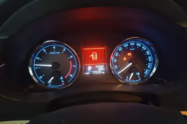 Used Toyota Corolla 2014 1.6L CVT GL-i Instrument Cluster