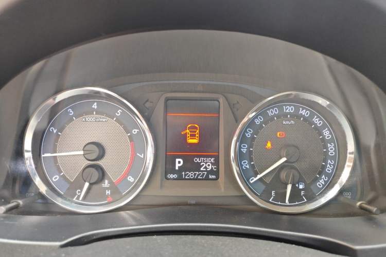 Used Toyota Corolla 2014 1.6L CVT GL-i Instrument Cluster