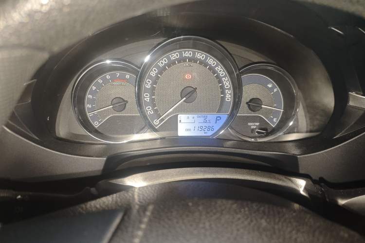 Used Toyota Corolla 2014 1.6L CVT GL Instrument Cluster