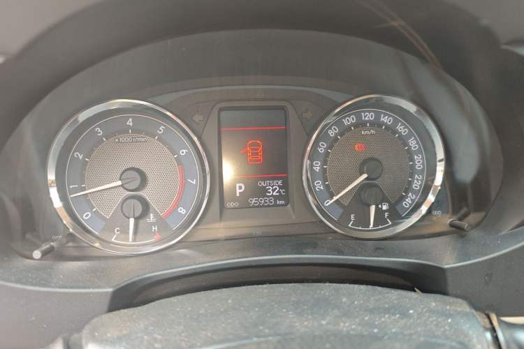 Used Toyota Corolla 2014 1.6L CVT GL-i Instrument Cluster