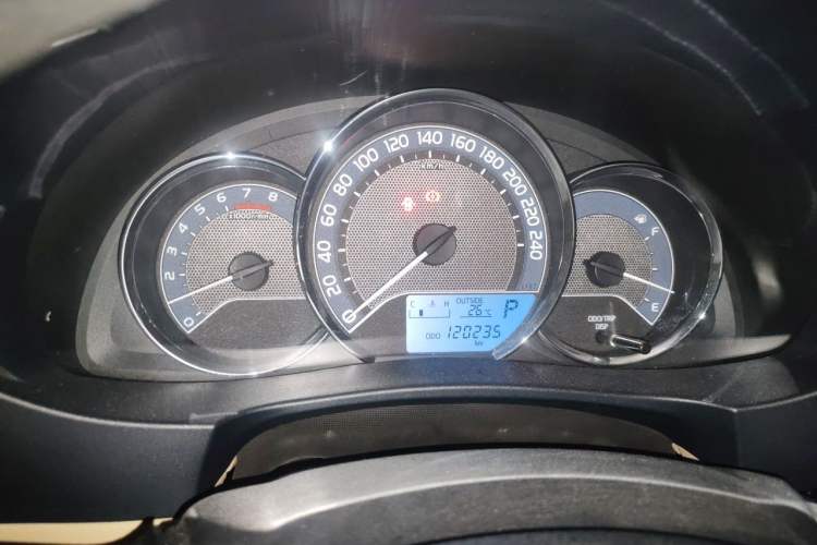 Used Toyota Corolla 2014 1.6L CVT GL Instrument Cluster