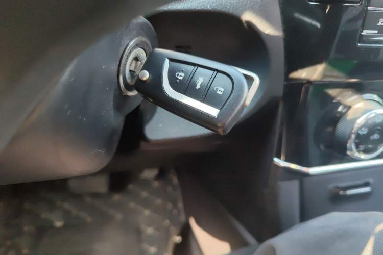 Used Toyota Corolla 2014 1.6L CVT GL Interior 1