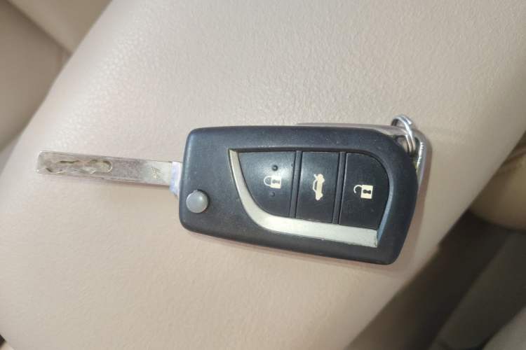 Used Toyota Corolla 2014 1.6L CVT GL Interior 1