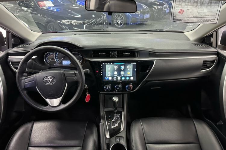 Used Toyota Corolla 2014 1.6L CVT GL Interior 6