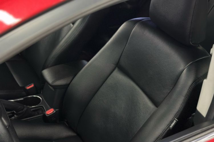 Used Toyota Corolla 2014 1.6L CVT GL Interior 7