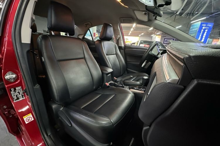 Used Toyota Corolla 2014 1.6L CVT GL Interior 8