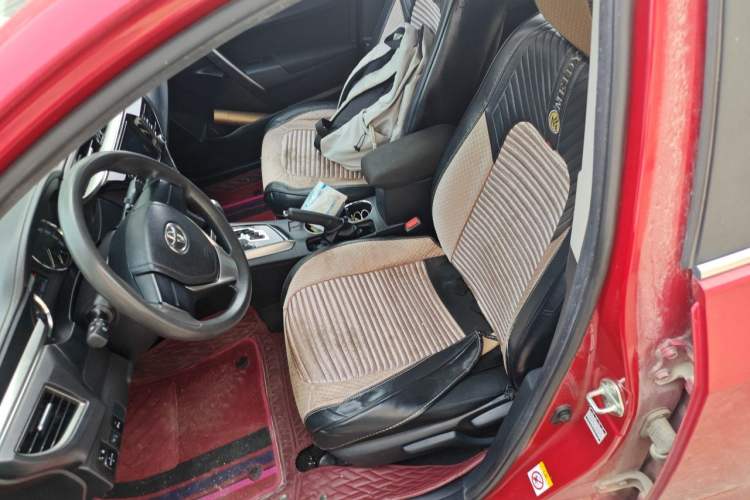 Used Toyota Corolla 2014 1.6L CVT GL-i Left Front Seat