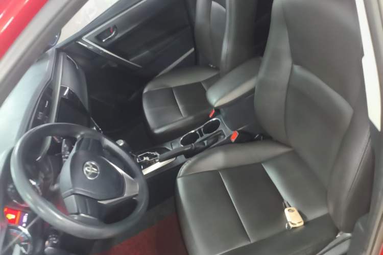 Used Toyota Corolla 2014 1.6L CVT GL-i Left Front Seat