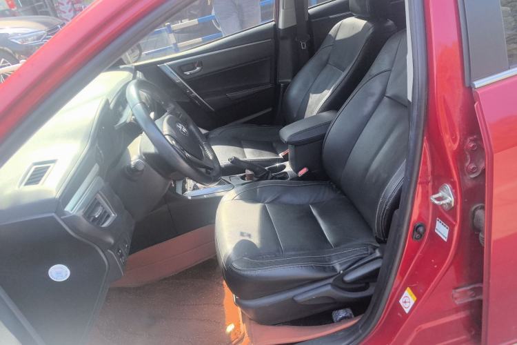 Used Toyota Corolla 2014 1.6L CVT GL-i Leather Edition Left Front Seat