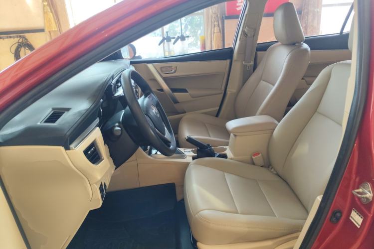 Used Toyota Corolla 2014 1.6L CVT GL Left Front Seat