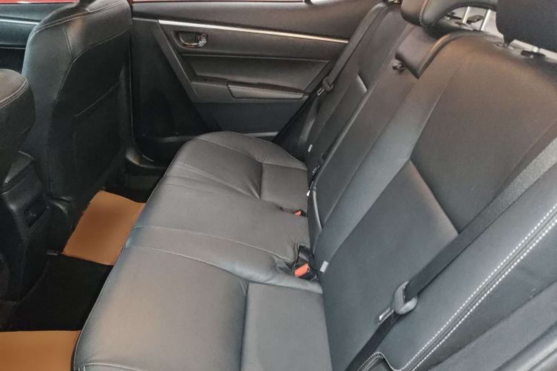 Used Toyota Corolla 2014 1.6L CVT GL-i Leather Edition Left Rear Seat