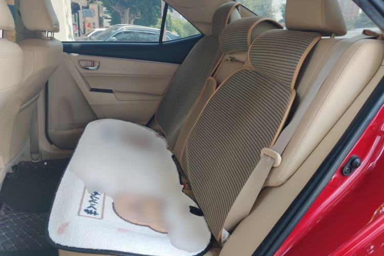Used Toyota Corolla 2014 1.6L CVT GLX-i Left Rear Seat