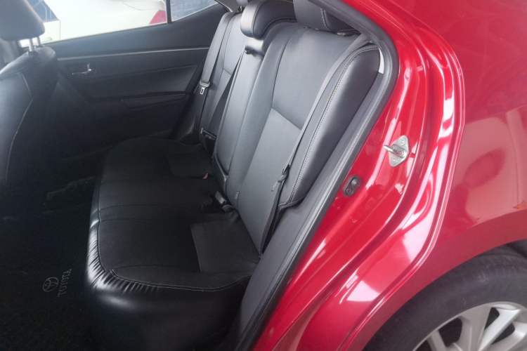 Used Toyota Corolla 2014 1.6L CVT GL-i Leather Edition Left Rear Seat