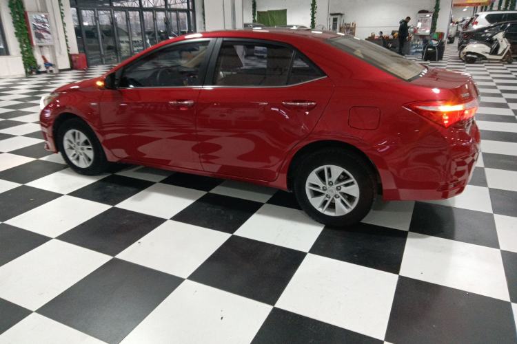 Used Toyota Corolla 2014 1.6L CVT GL Left Side