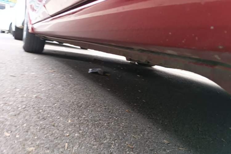 Used Toyota Corolla 2014 1.6L CVT GL-i Left Side Sill