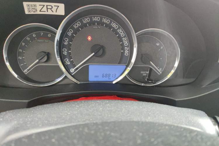 Used Toyota Corolla 2014 1.6L CVT GL Odometer Close Up