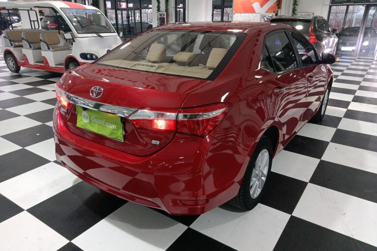 Used Toyota Corolla 2014 1.6L CVT GL Rear Right 45 Deg