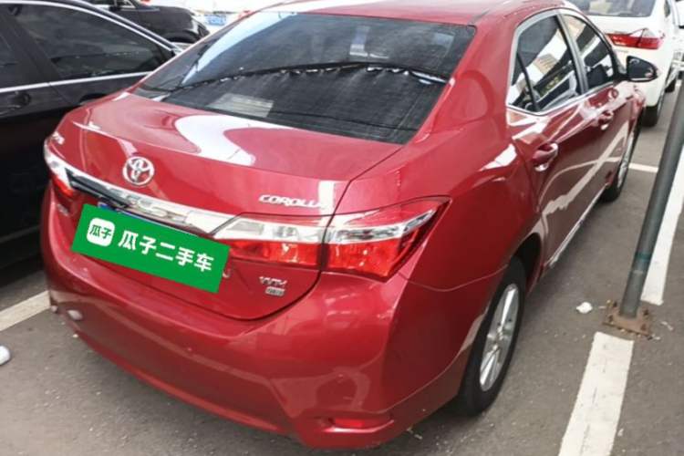Used Toyota Corolla 2014 1.6L CVT GL-i Rear Right 45 Deg
