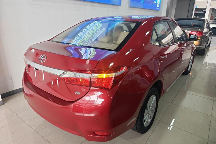 Used Toyota Corolla 2014 1.6L CVT GL-i Rear Right 45 Deg