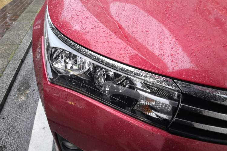 Used Toyota Corolla 2014 1.6L CVT GL Right Front Headlight