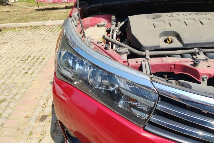 Used Toyota Corolla 2014 1.6L CVT GL-i Leather Edition Right Front Headlight