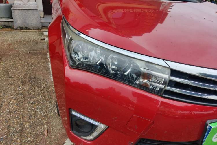 Used Toyota Corolla 2014 1.6L CVT GL Right Front Headlight