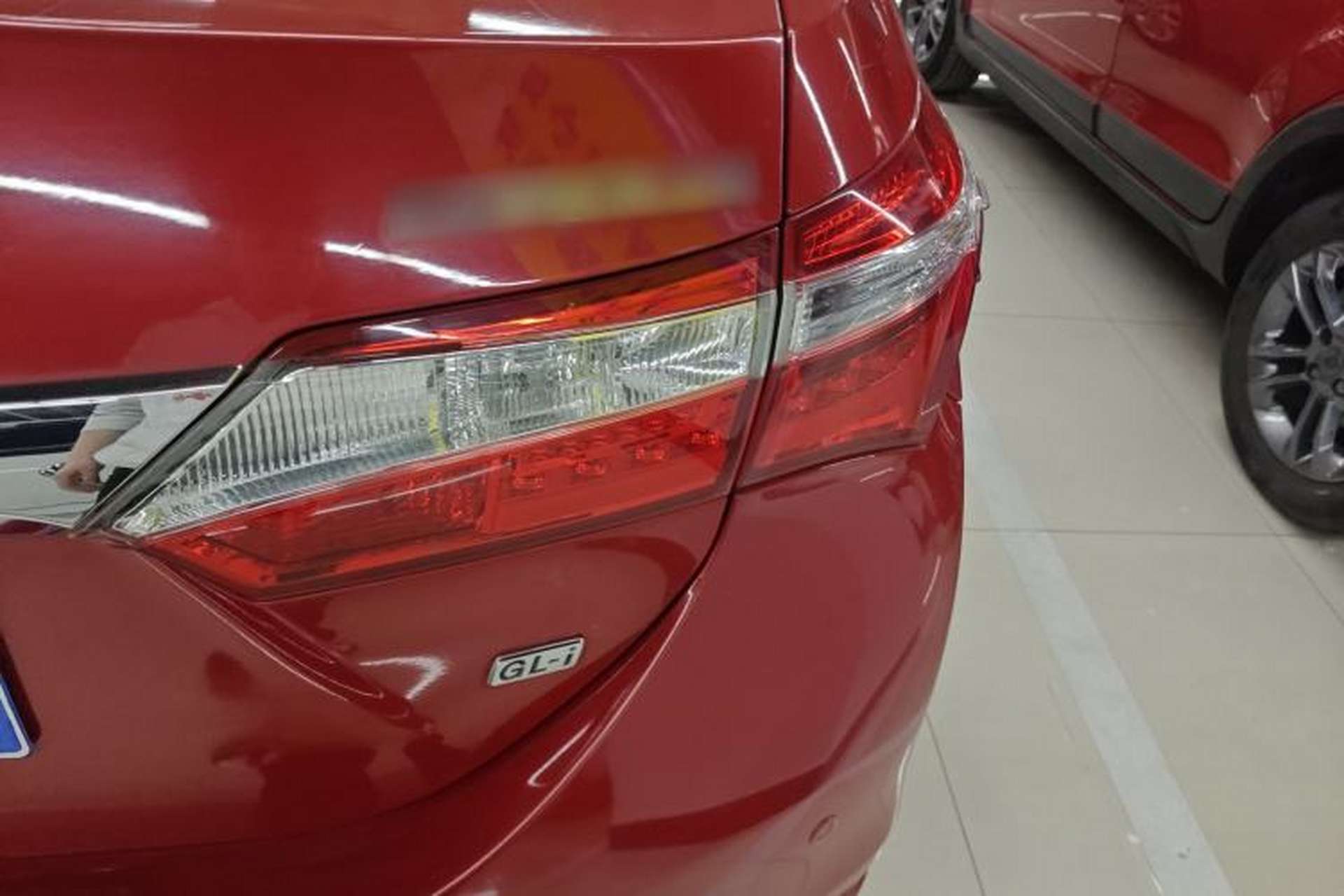 Used Toyota Corolla 2014 1.6L CVT GL-i Leather Edition Right Rear Taillight