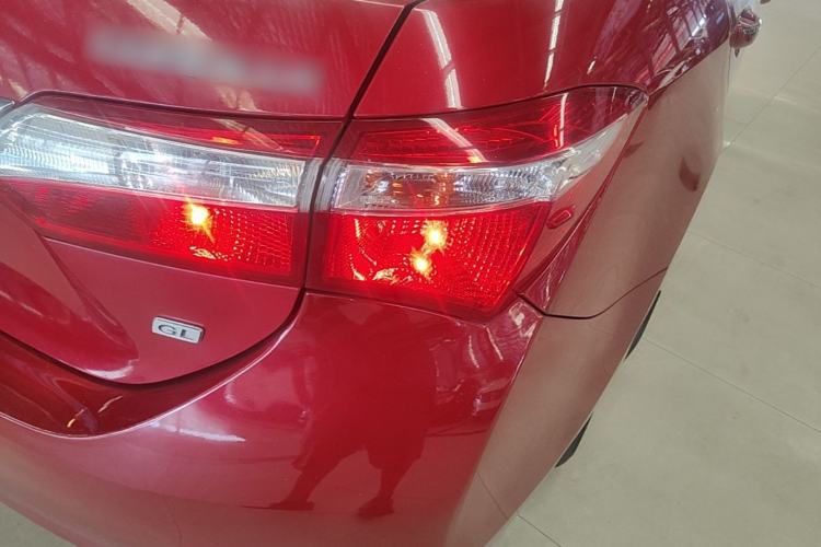 Used Toyota Corolla 2014 1.6L CVT GL Right Rear Taillight