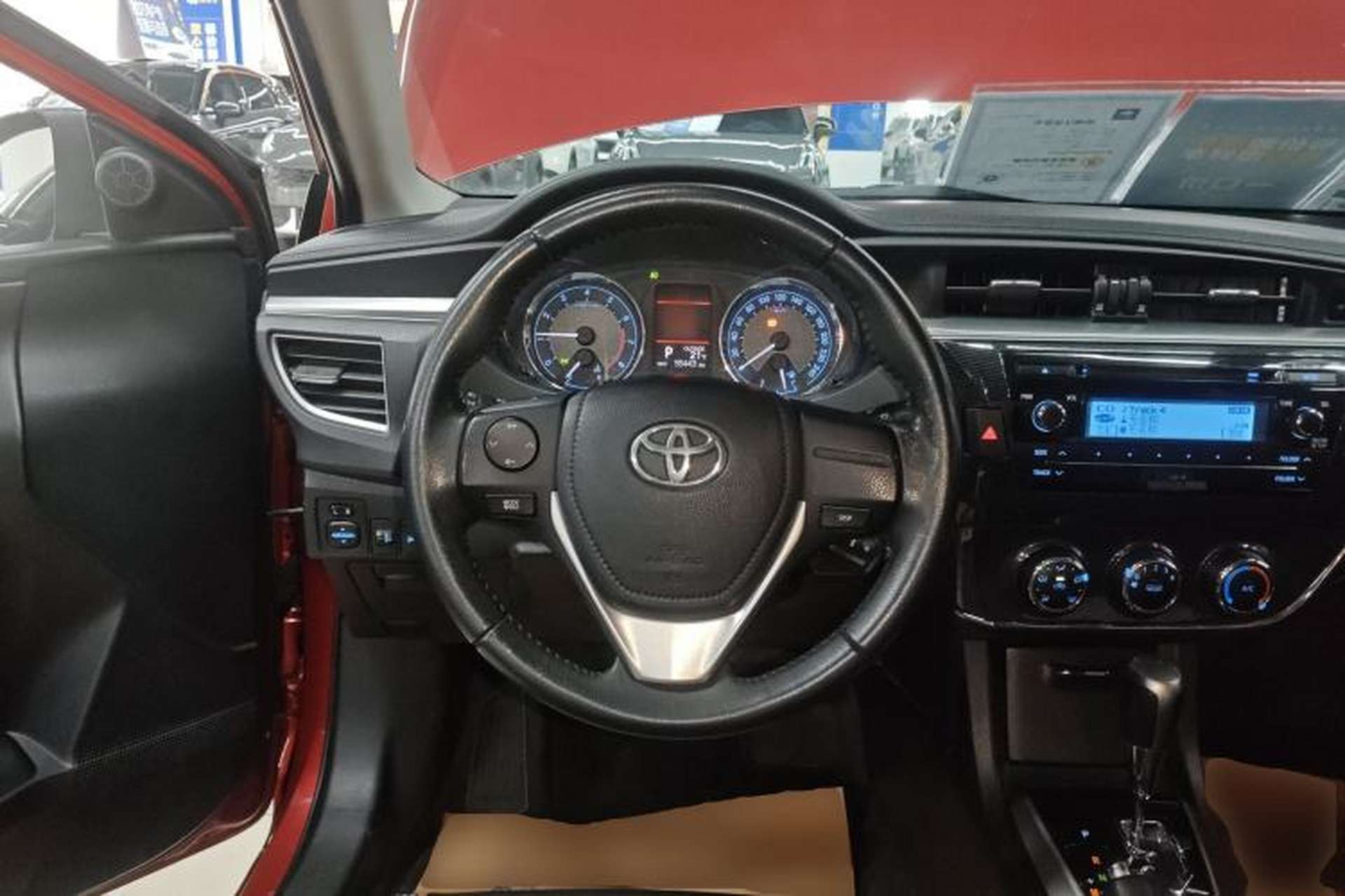 Used Toyota Corolla 2014 1.6L CVT GL-i Leather Edition Steering Wheel