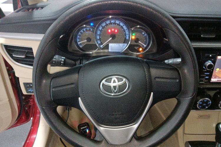 Used Toyota Corolla 2014 1.6L CVT GL Steering Wheel