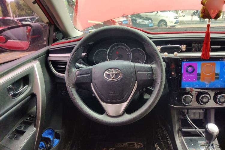 Used Toyota Corolla 2014 1.6L CVT GL Steering Wheel