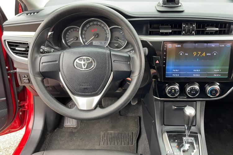 Used Toyota Corolla 2014 1.6L CVT GL Steering Wheel
