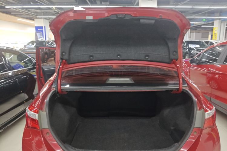 Used Toyota Corolla 2014 1.6L CVT GL-i Leather Edition Trunk