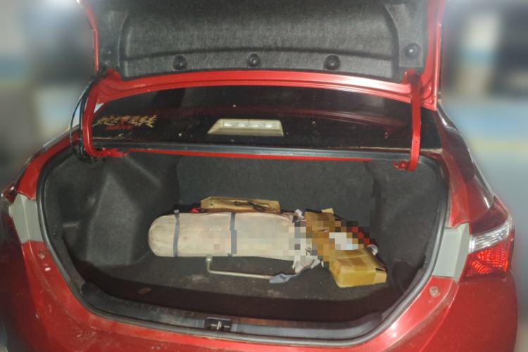 Used Toyota Corolla 2014 1.6L CVT GL Trunk
