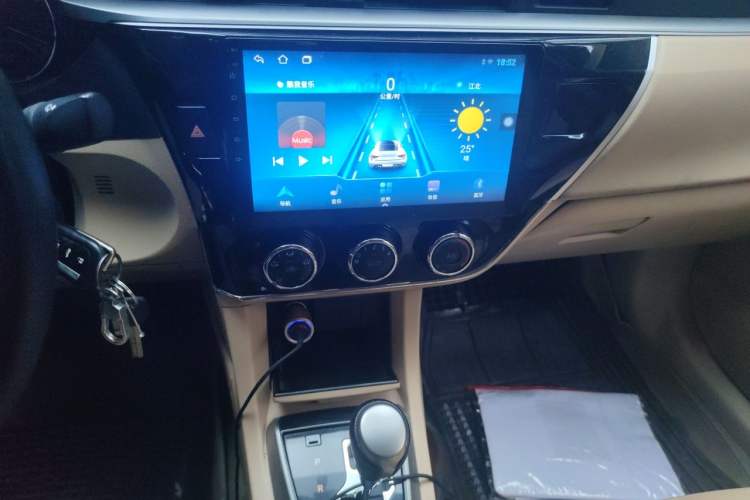 Used Toyota Corolla 2014 1.6L CVT GL Audio And AC Panel