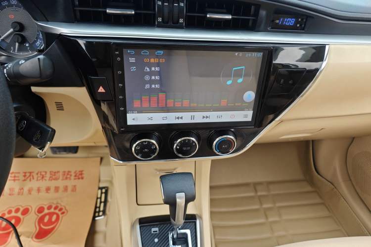 Used Toyota Corolla 2014 1.6L CVT GL-i Audio And AC Panel