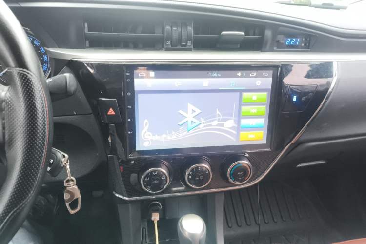 Used Toyota Corolla 2014 1.6L CVT GL-i Audio And AC Panel